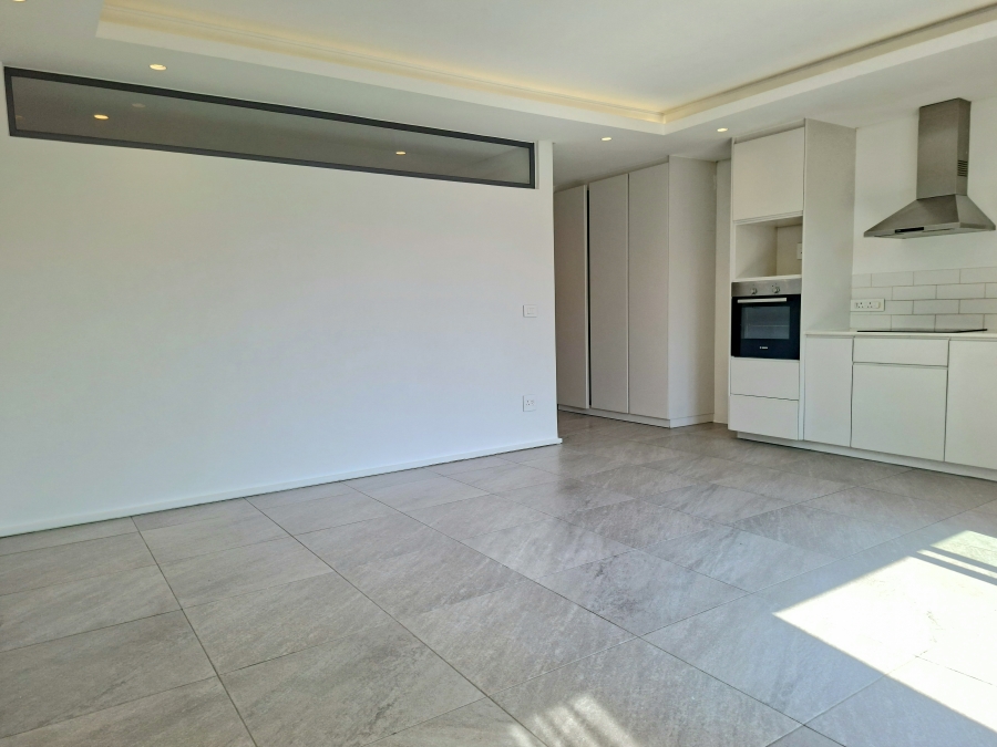 1 Bedroom Property for Sale in Woodstock Western Cape